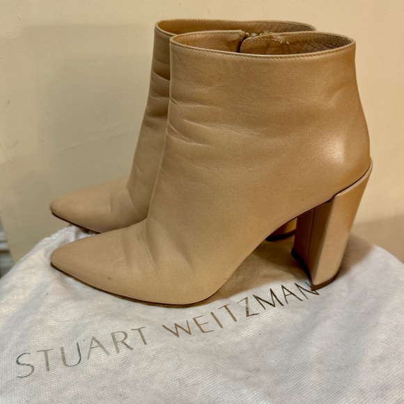 ❗️Last Chance❗️Stuart Weitzman Pure Beige Pointy Toe Bootie - Bambina - Picture 2 of 10